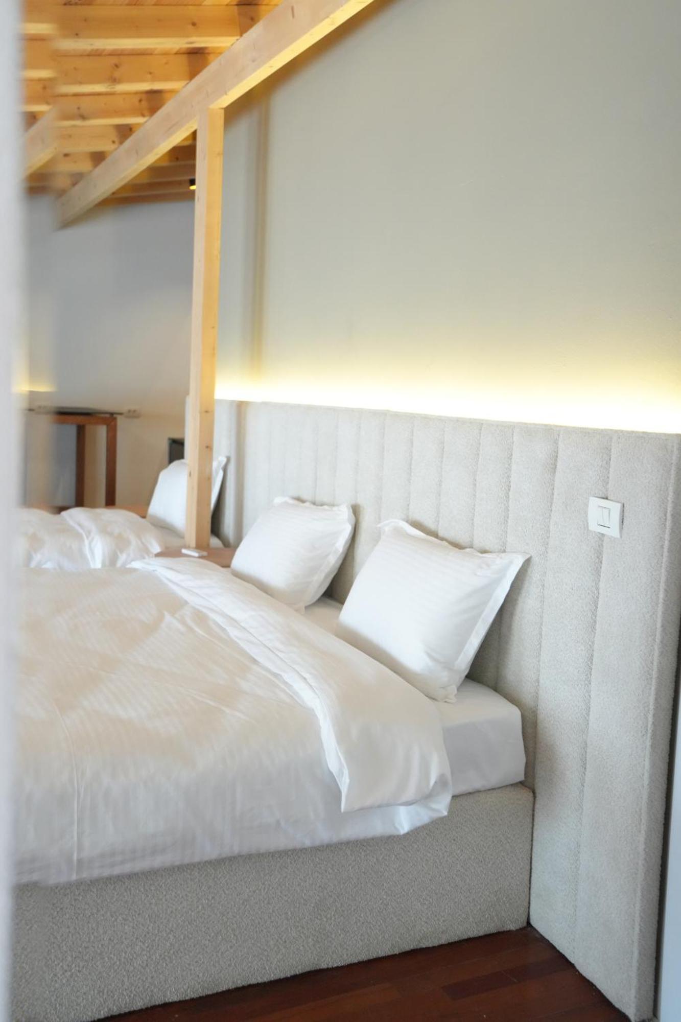 Biond Hotel Prizren Exterior photo