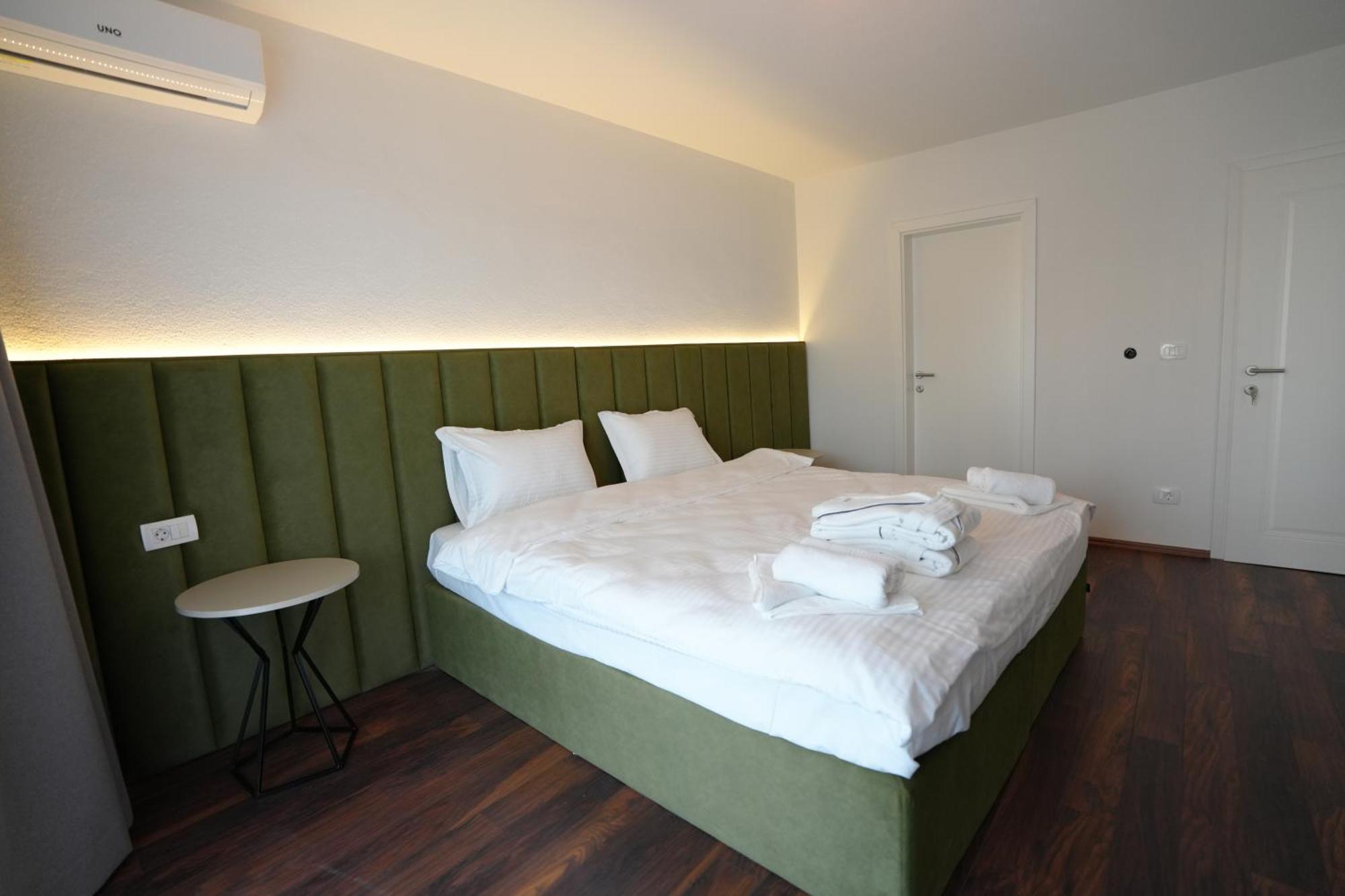 Biond Hotel Prizren Exterior photo